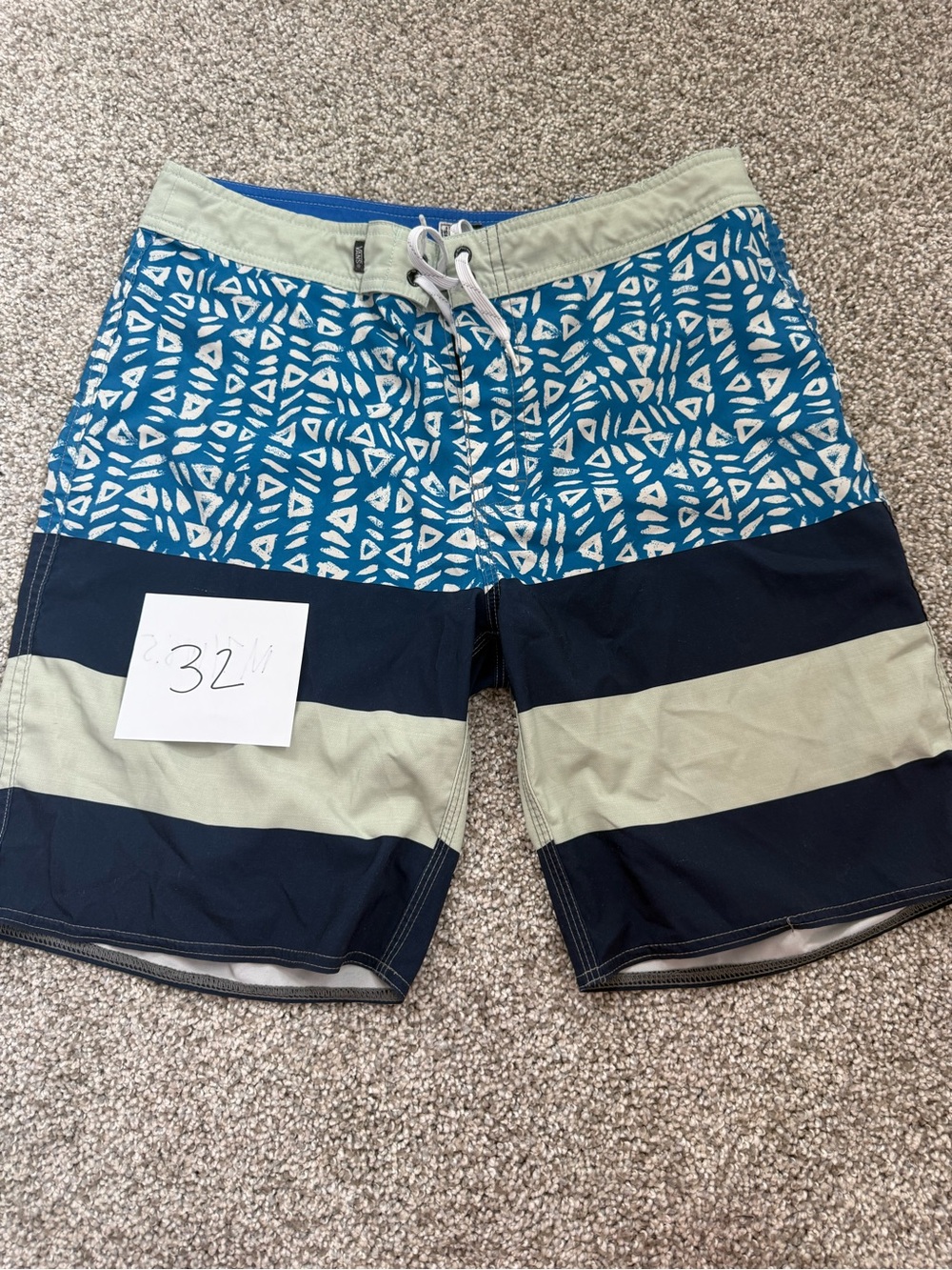 Vans Men's Teal and Navy Patterned Board Shorts